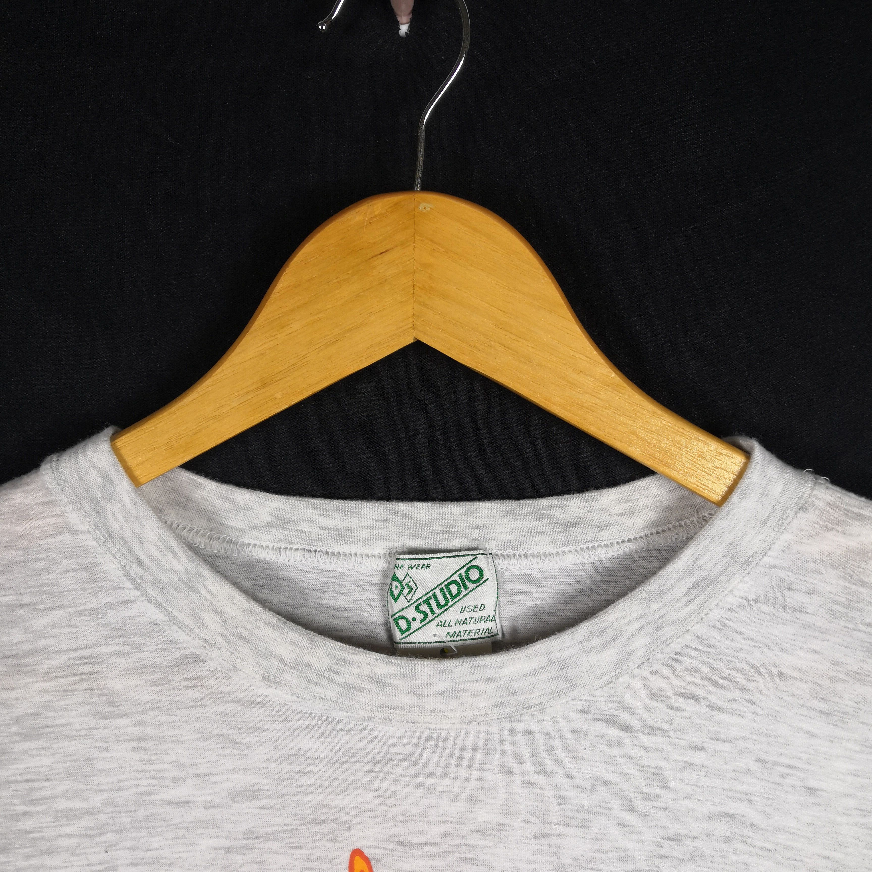 Japanese Brand Vintage 90s Sunflower T-Shirt Japanese Flowers Novelty Tees Size US L / EU 52-54 / 3 - 5 Thumbnail