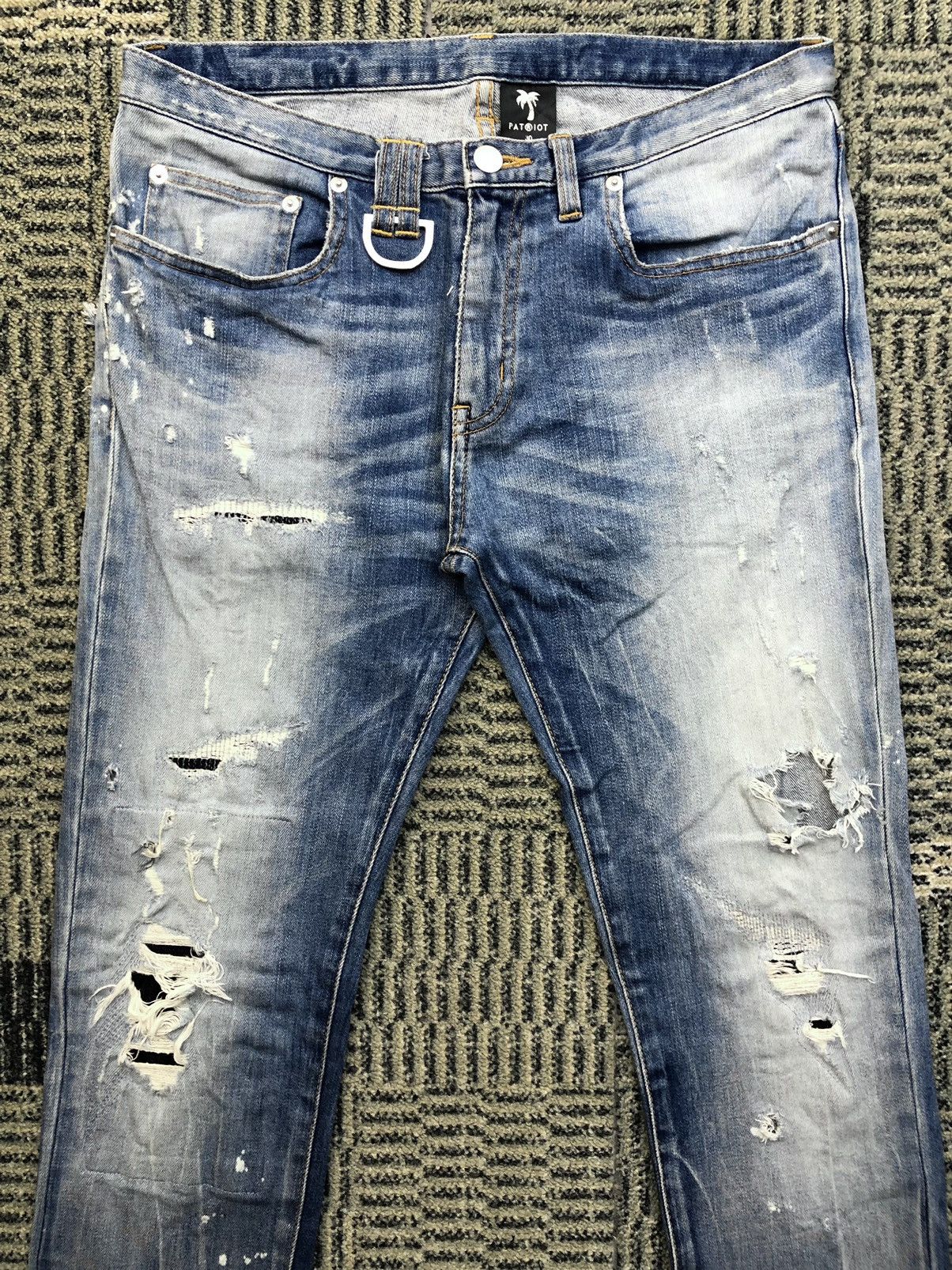 Japanese Brand Patriot Distressed Skinny Faded Blue Jeans Size US 31 - 3 Thumbnail
