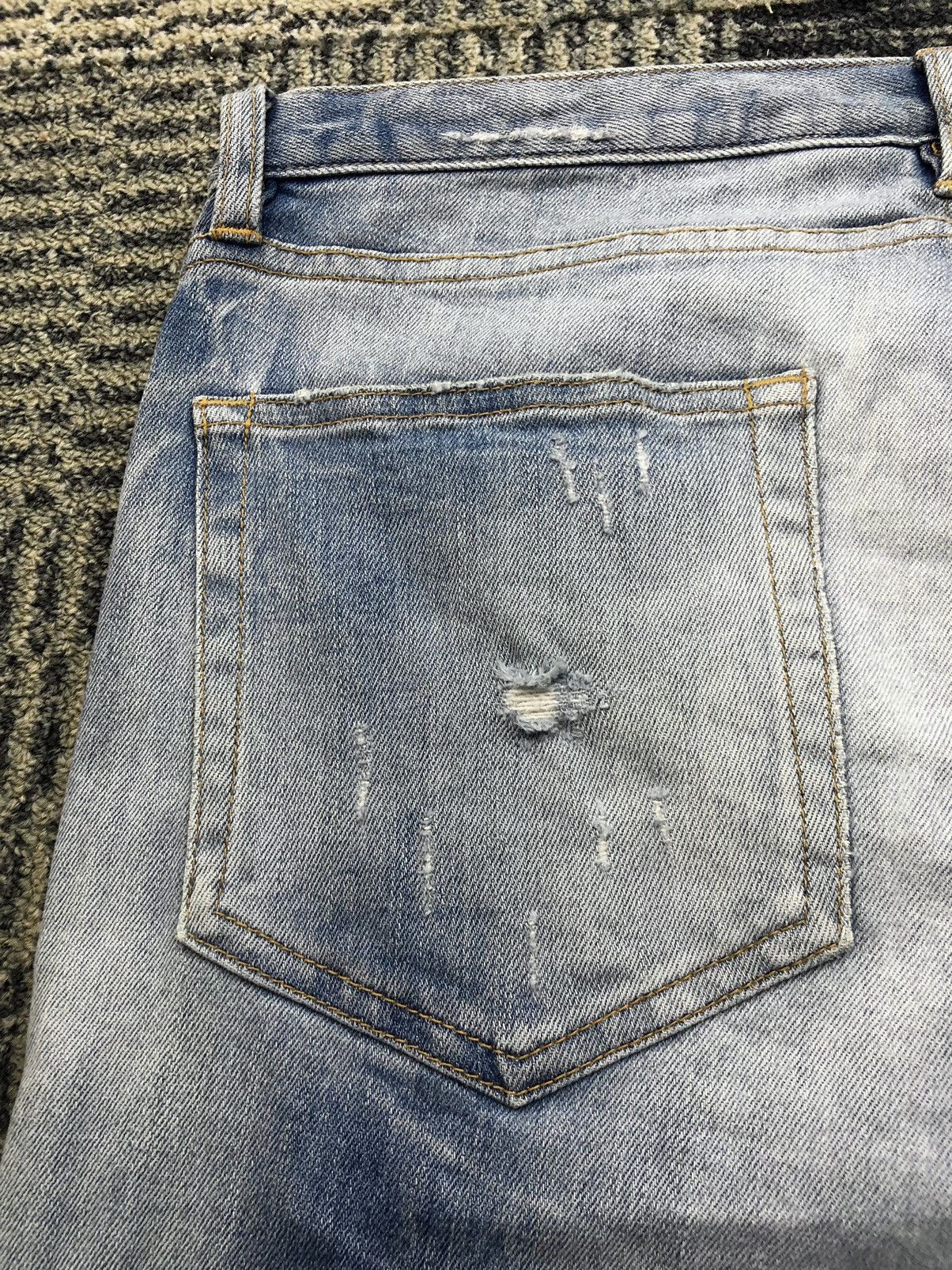 Japanese Brand Patriot Distressed Skinny Faded Blue Jeans Size US 31 - 16 Thumbnail