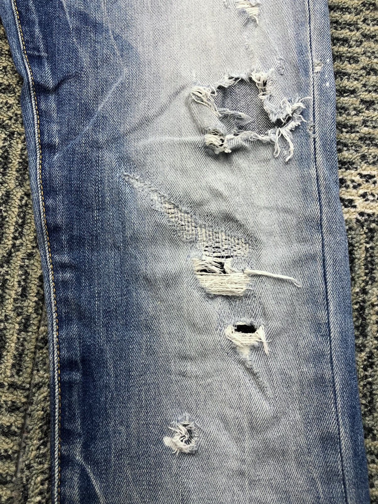 Japanese Brand Patriot Distressed Skinny Faded Blue Jeans Size US 31 - 10 Thumbnail