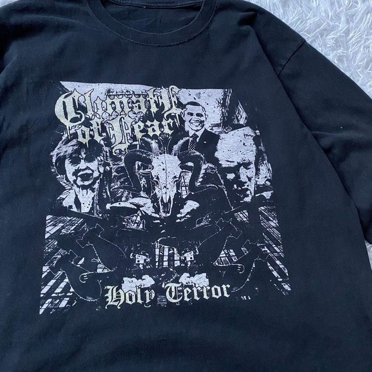 Band Tees Climate of Fear Holy Terror Longsleeve T-Shirt Size US M / EU 48-50 / 2 - 4 Thumbnail