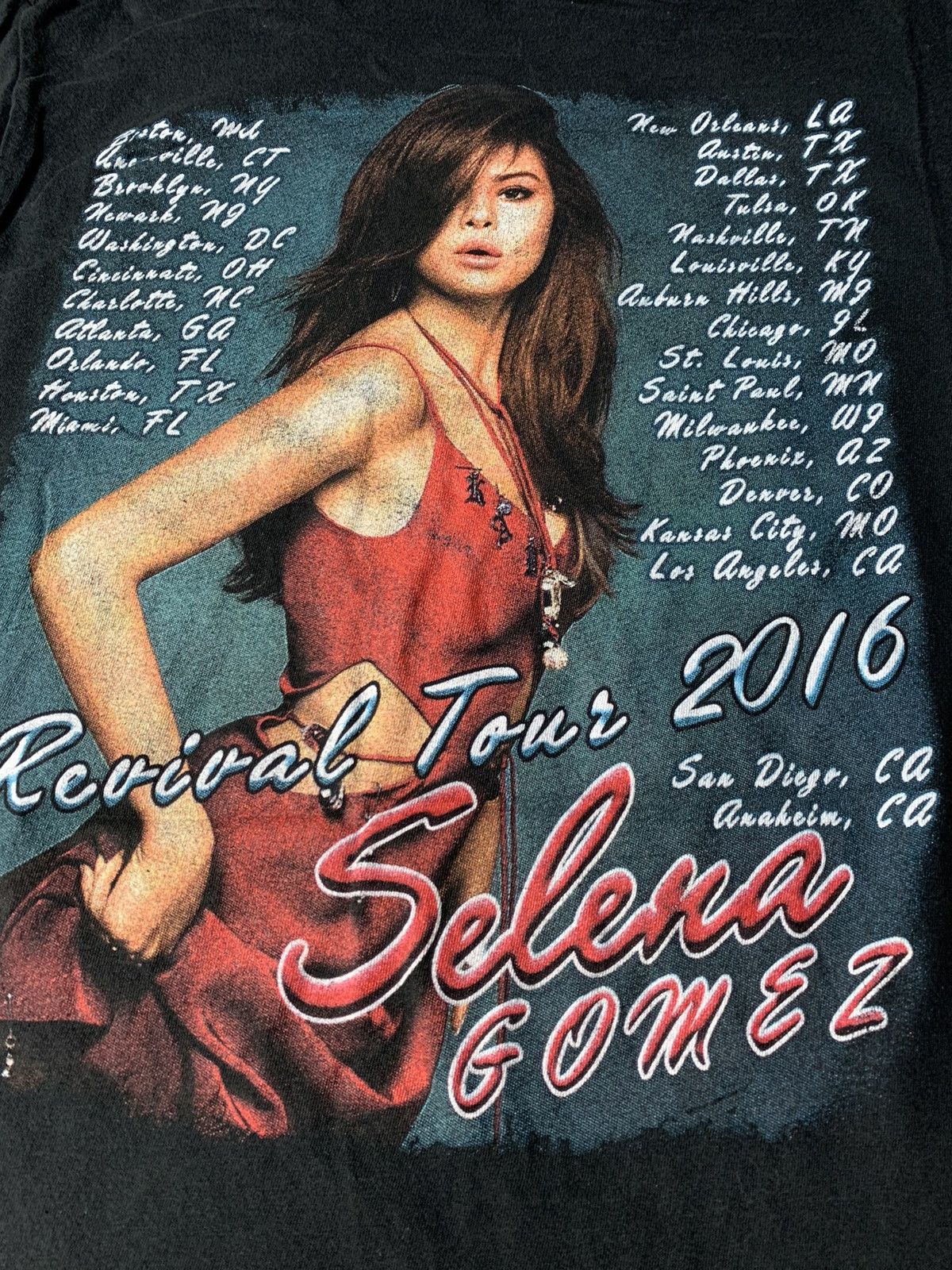 Band Tees Salena Gomez Tour Tee Artist Singer Hollywood Size US S / EU 44-46 / 1 - 5 Thumbnail