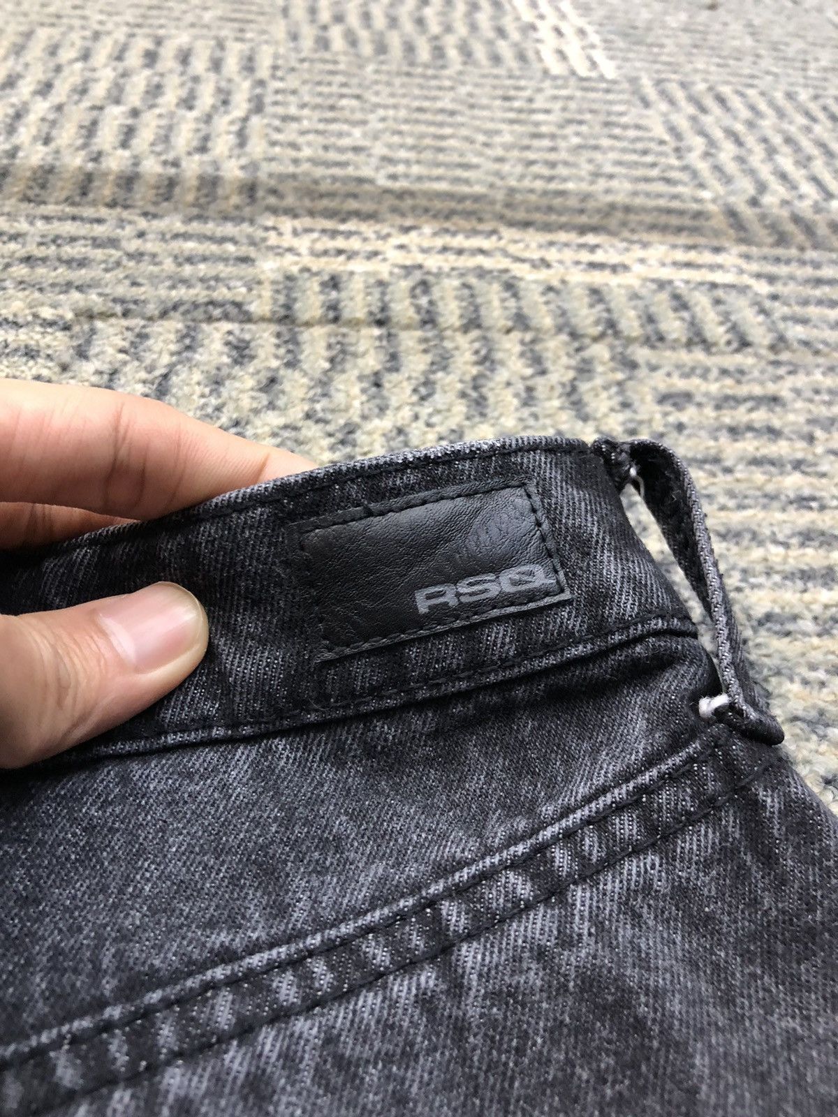 Rsq RSQ 90's Jean Faded Black Distressed Faded Black Jeans Size US 30 / EU 46 - 18 Thumbnail