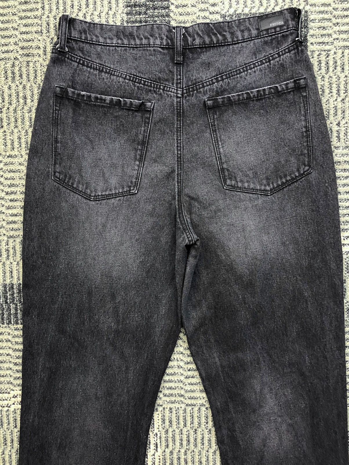 Rsq RSQ 90's Jean Faded Black Distressed Faded Black Jeans Size US 30 / EU 46 - 15 Thumbnail