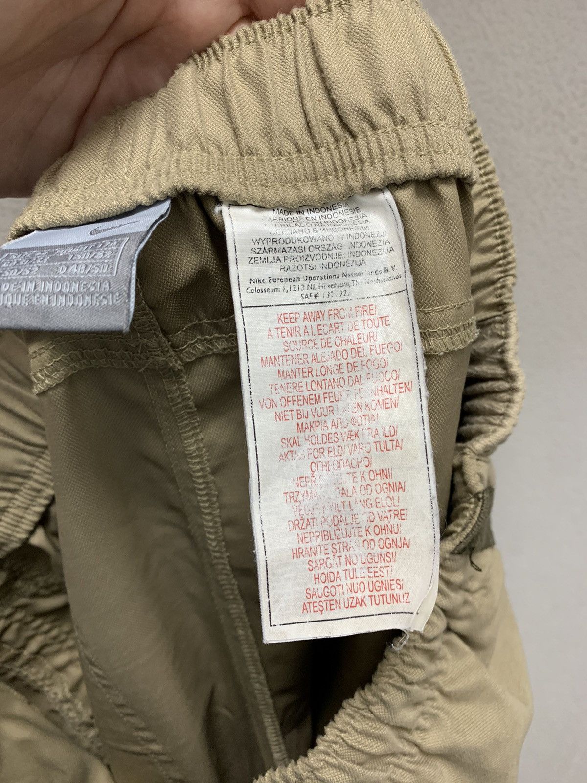 Nike Nike vintage cargo shorts rare streetwear M 32 size Size US 32 / EU 48 - 6 Thumbnail