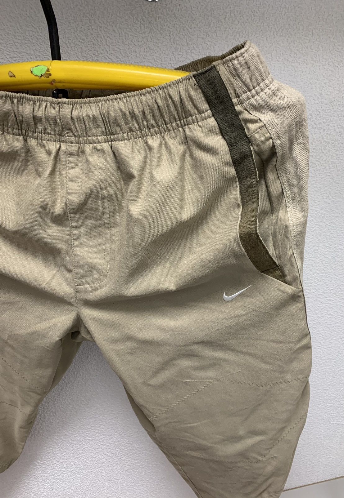 Nike Nike vintage cargo shorts rare streetwear M 32 size Size US 32 / EU 48 - 2 Thumbnail