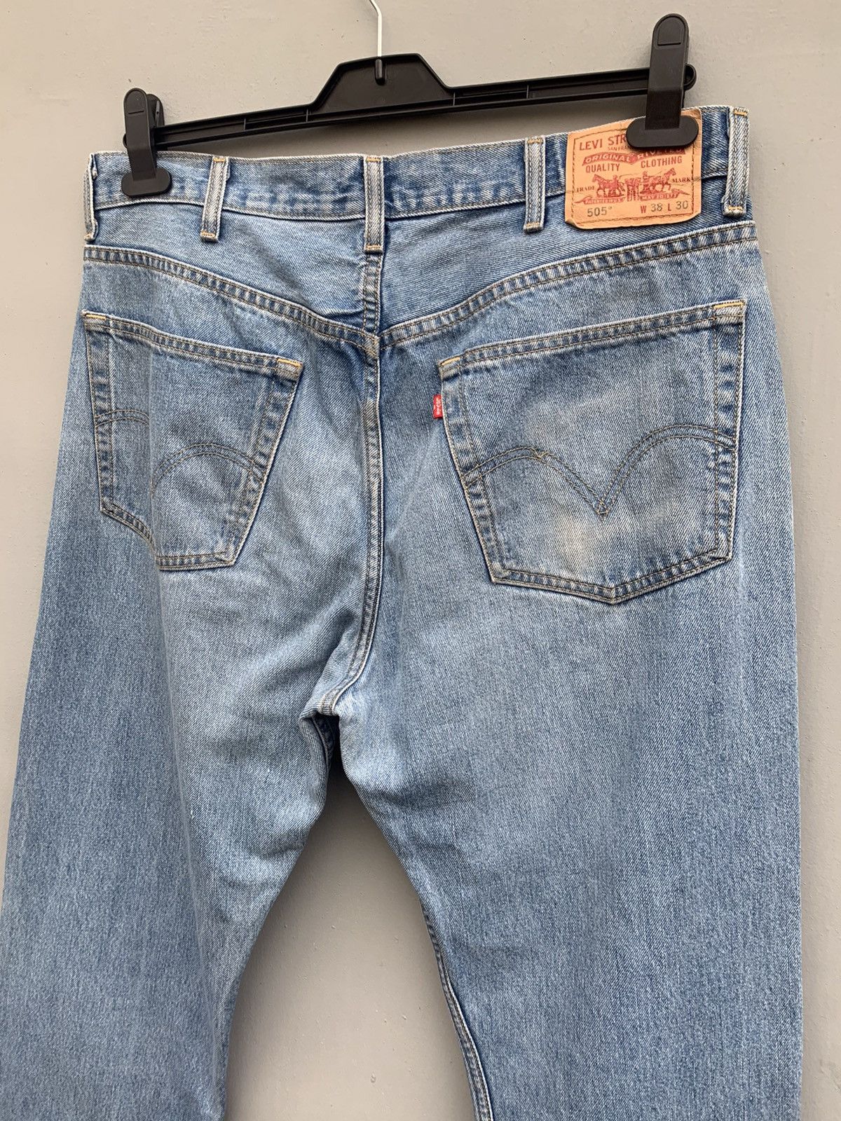 Levi's Vintage Levi’s 505 Regular Fit Blue Denim 38/30 Size US 38 / EU 54 - 4 Thumbnail