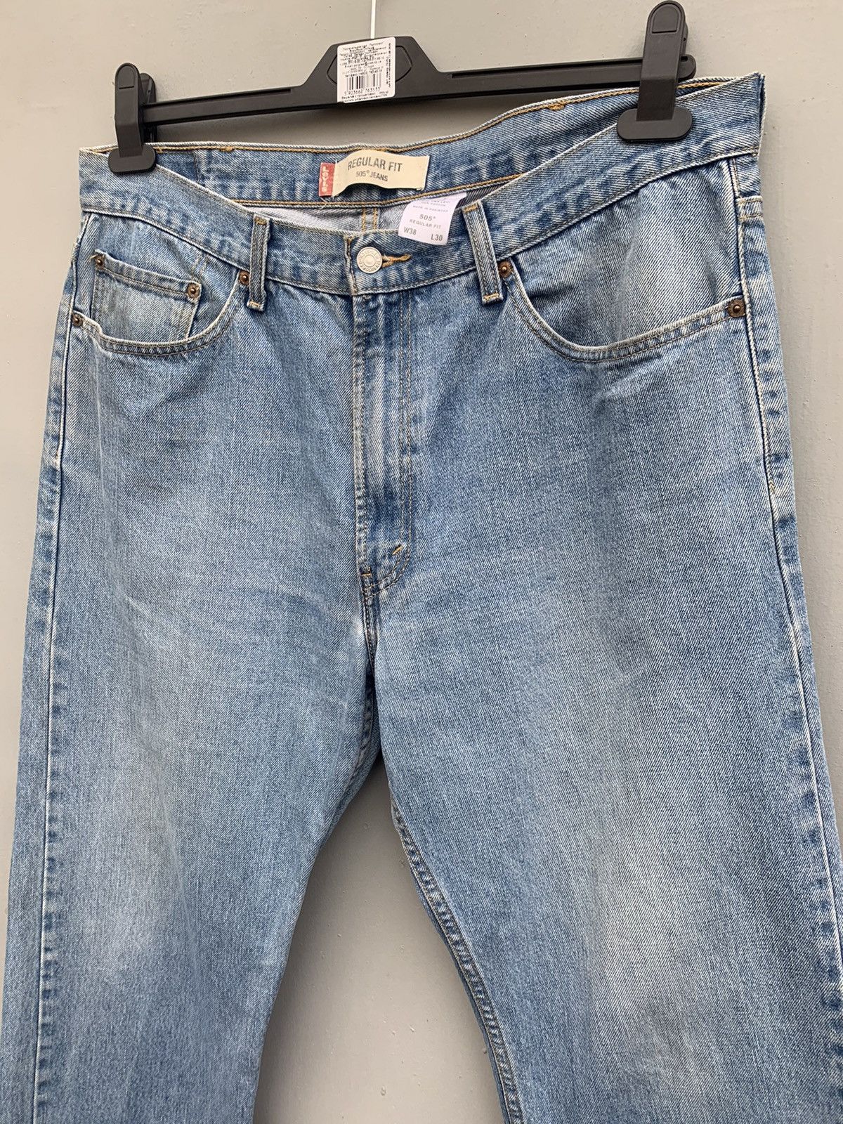 Levi's Vintage Levi’s 505 Regular Fit Blue Denim 38/30 Size US 38 / EU 54 - 3 Thumbnail