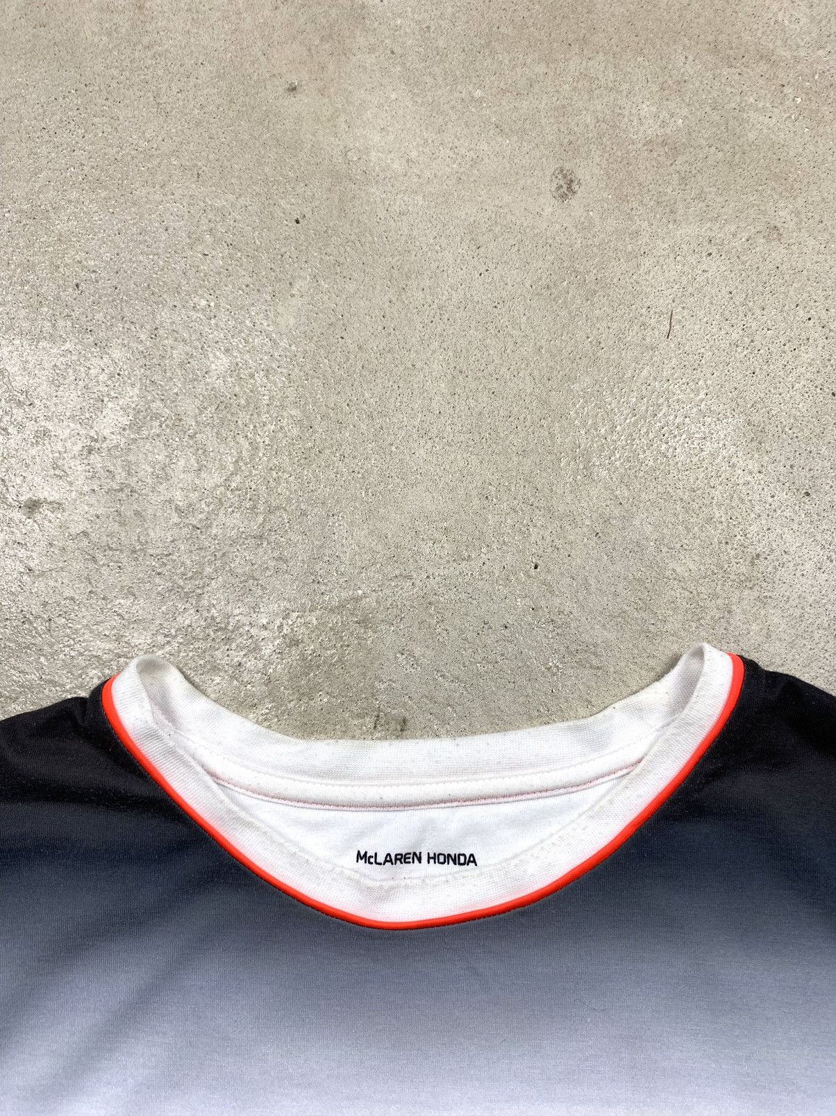 Honda Honda McLaren Racing T Shirt Y2K Firelli F1 Formula Uno Size US XL / EU 56 / 4 - 10 Thumbnail