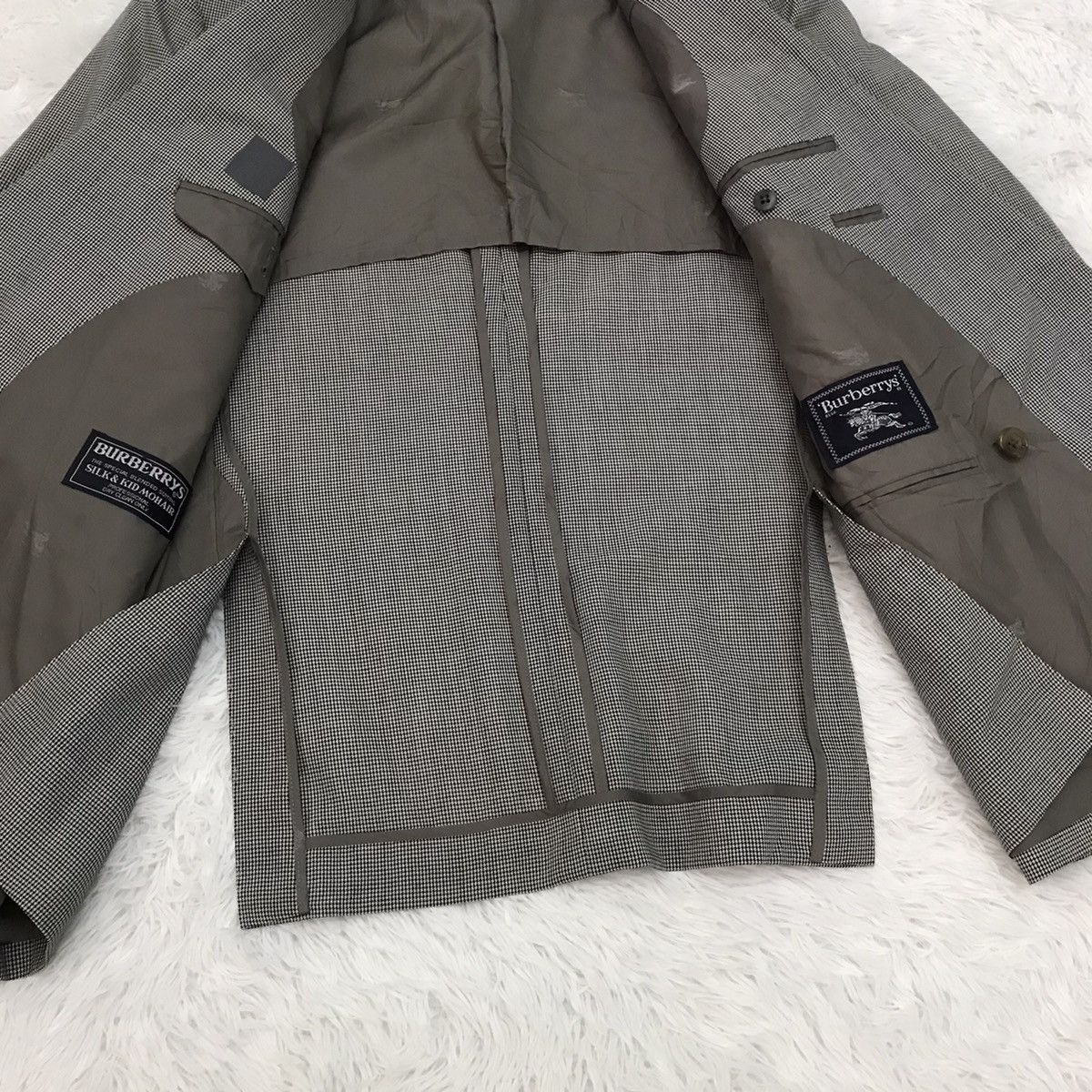 Burberry Burberrys Silk & Kid Mohair Double Breast Jacket Coat Size US M / EU 48-50 / 2 - 15 Thumbnail