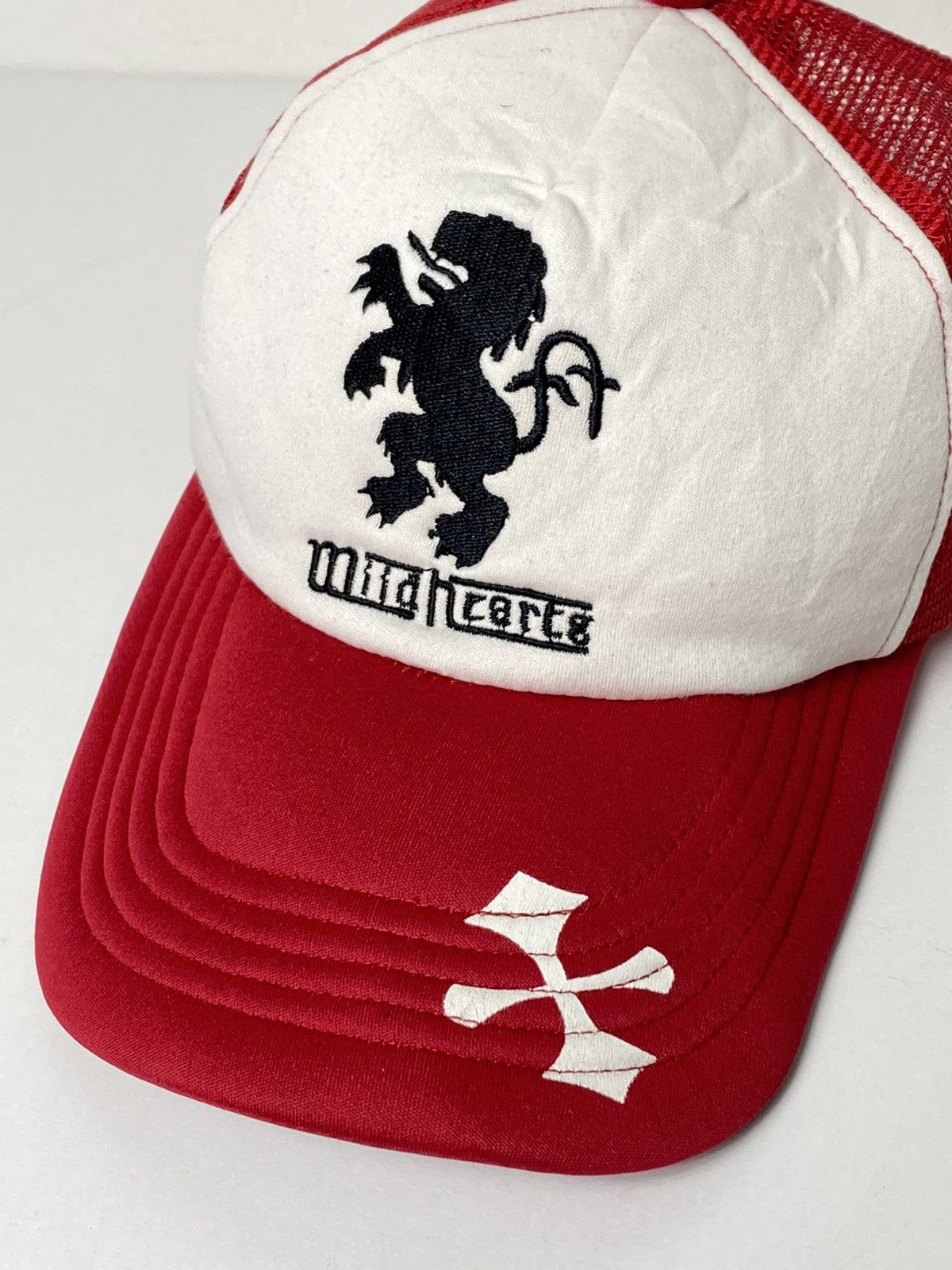 Japanese Brand × Vintage Vintage Mild Hearts Wing Chrome Crest Trucker / Travis Scott Size ONE SIZE - 3 Thumbnail
