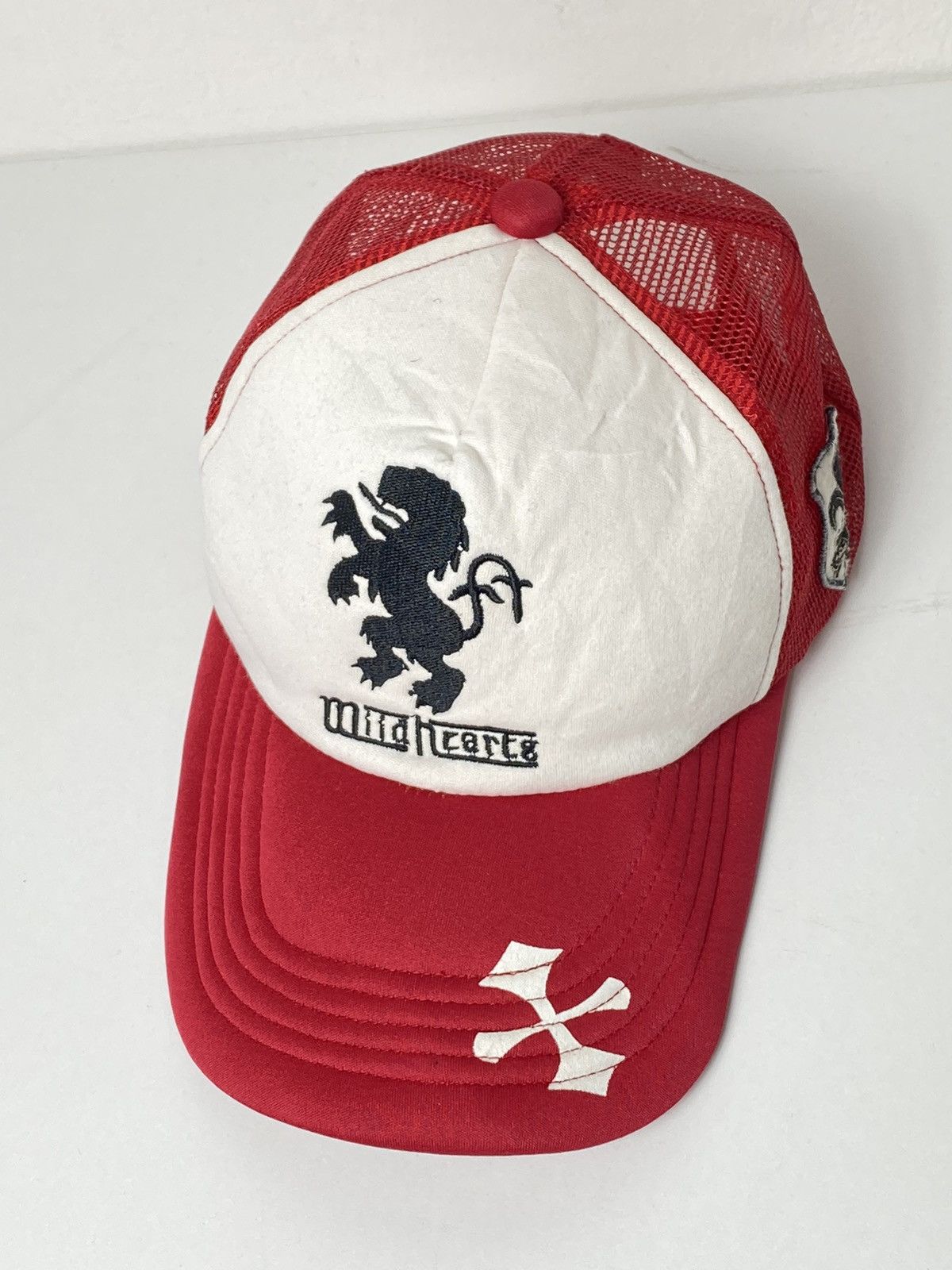 Japanese Brand × Vintage Vintage Mild Hearts Wing Chrome Crest Trucker / Travis Scott Size ONE SIZE - 2 Thumbnail