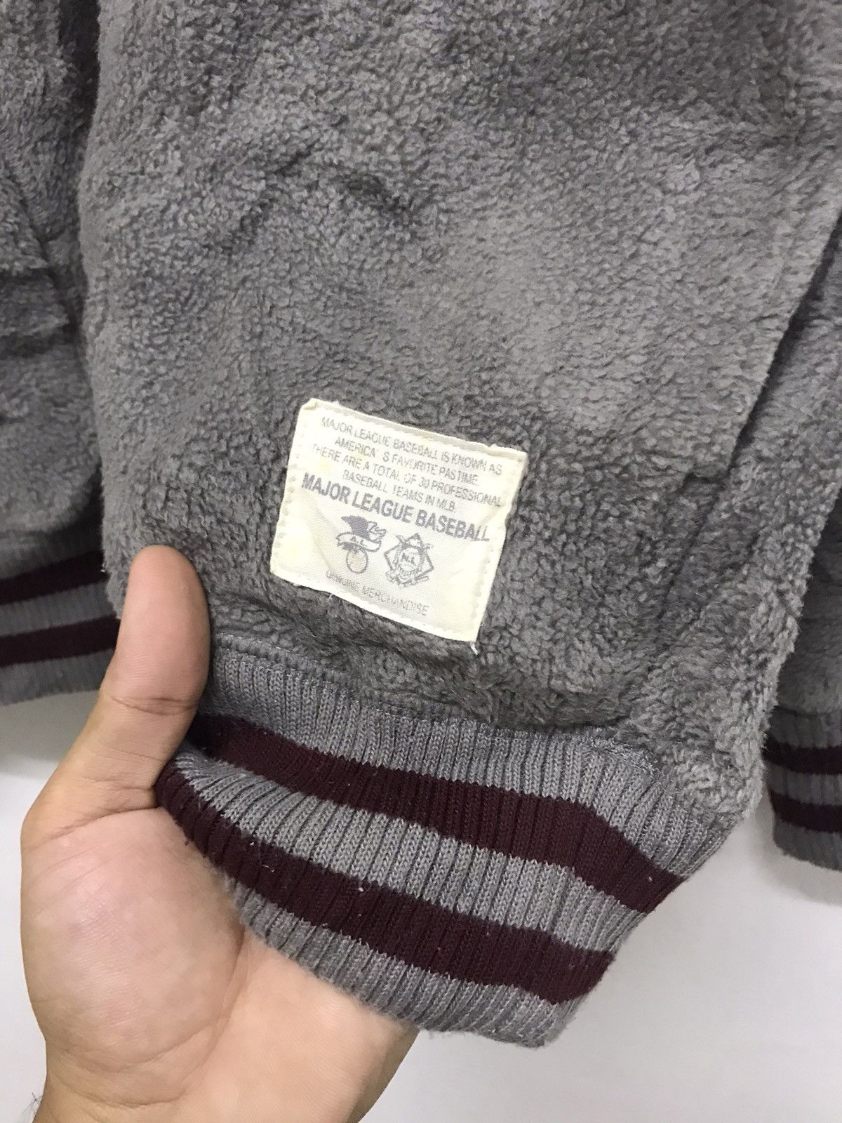 Japanese Brand Vintage Uniqlo x St. Louis Cardinals Fleece Sweatshirt Size US XL / EU 56 / 4 - 10 Thumbnail