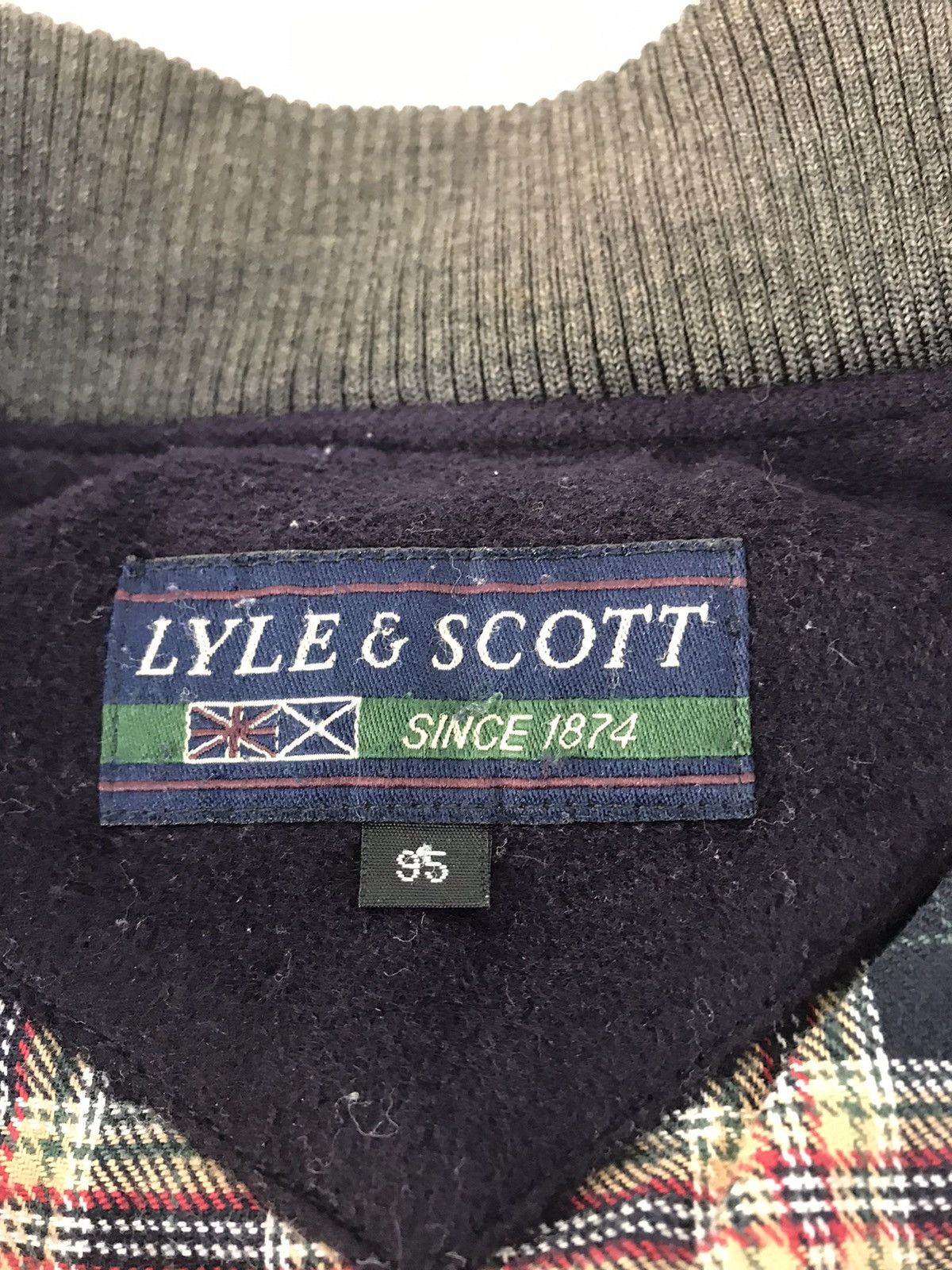 Lyle & Scott Lyle & Scott Simple College Checked Inner Snap Button Size US M / EU 48-50 / 2 - 4 Thumbnail