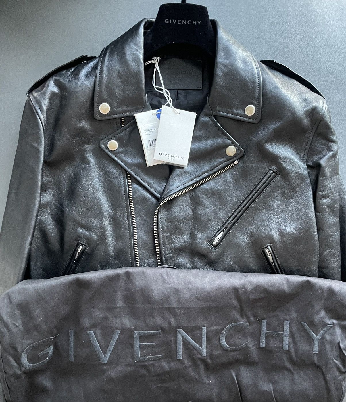 Givenchy RARE $5,500 Value Runway Givenchy DiSTRESSED Leather jacket Size US L / EU 52-54 / 3 - 1 Thumbnail