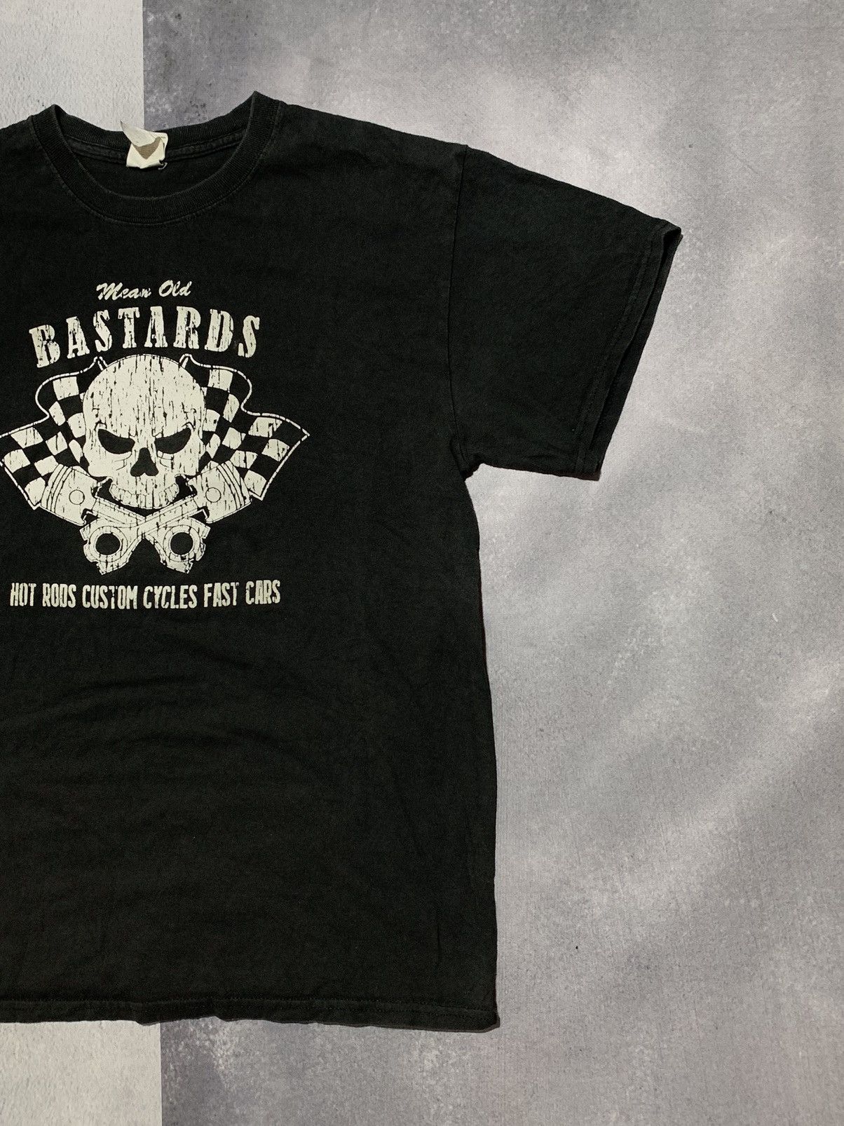 Band Tees × Vintage Vintage Y2K Bastards cars skull sun faded tee size M Size US M / EU 48-50 / 2 - 3 Thumbnail