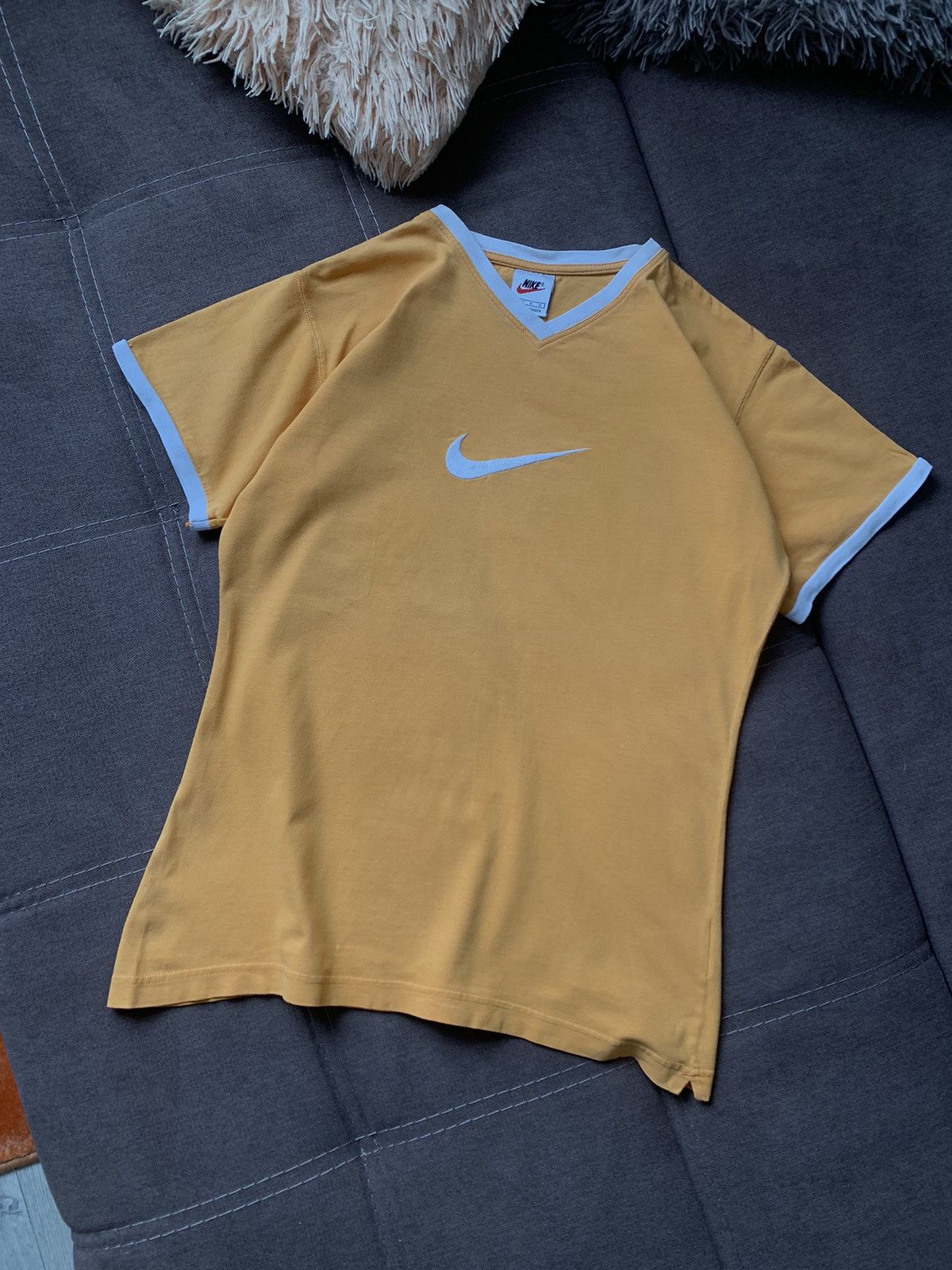 Nike Nike vintage y2k center swoosh logo tee shirt Size M / US 6-8 / IT 42-44 - 3 Thumbnail