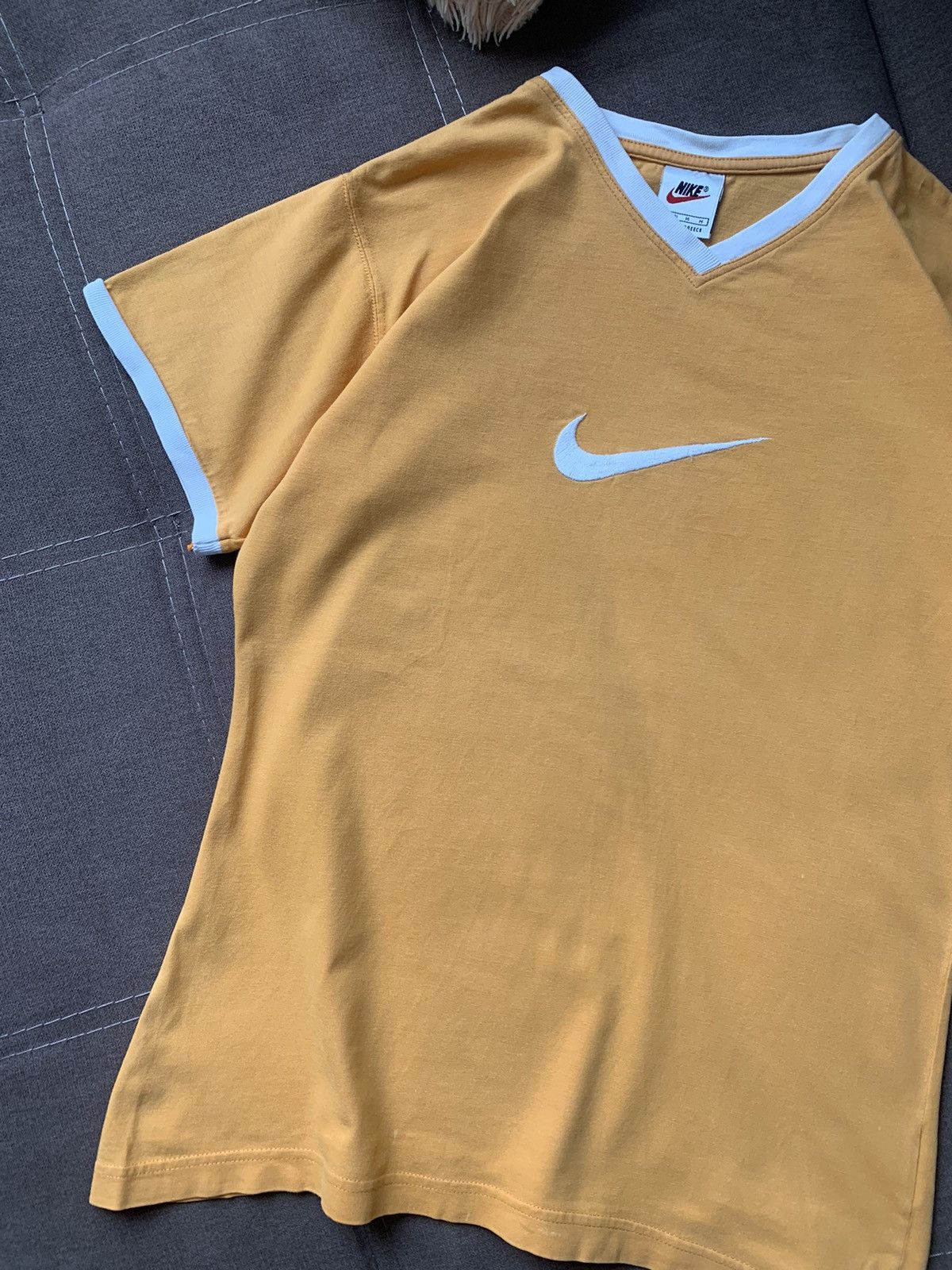 Nike Nike vintage y2k center swoosh logo tee shirt Size M / US 6-8 / IT 42-44 - 2 Thumbnail