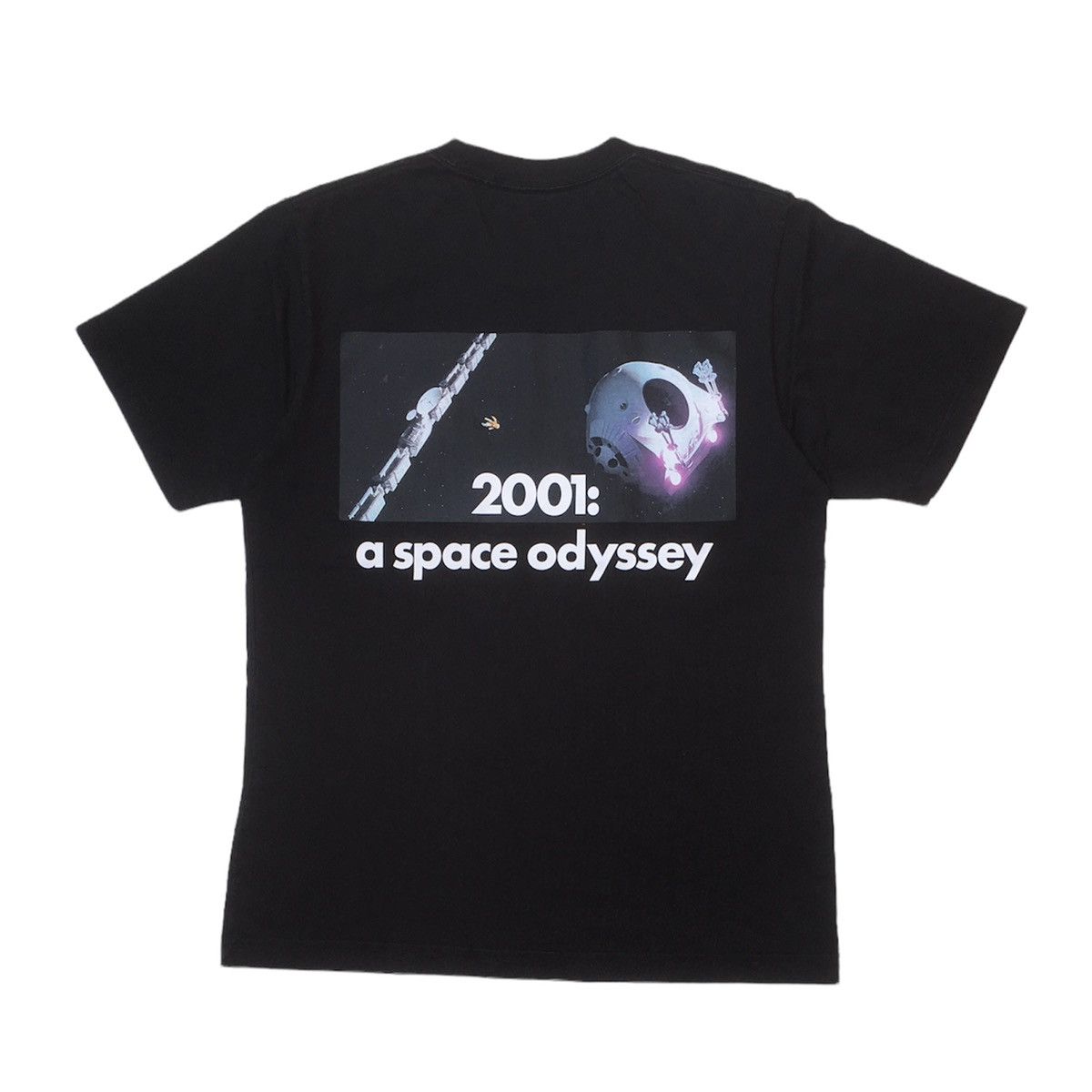 Japanese Brand × Uniqlo Last Drop ‼️ Uniqlo X 2001 A Space Odyssey Movie T-shirt Size US M / EU 48-50 / 2 - 1 Thumbnail