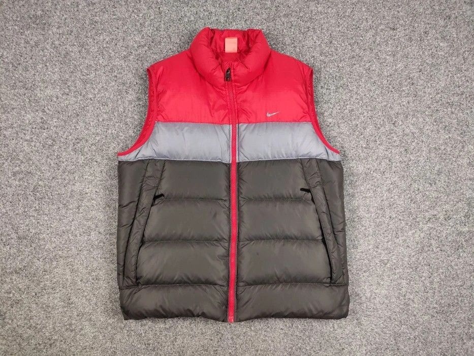 Nike Vintage Nike Down Red Grey Puffer Vest Y2K Hupe Size US L / EU 52-54 / 3 - 5 Thumbnail