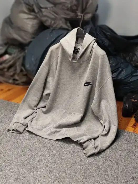 Nike Vintage 90's Nike Logo Blank Boxy Gray Distressed Hoodie Size US M / EU 48-50 / 2 - 10 Thumbnail