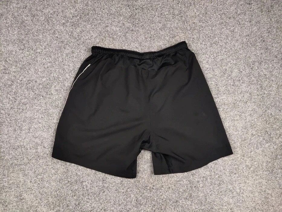 Nike Vintage Nike Shorts Black Logo swoosh casual Y2K Streetwear Size US 34 / EU 50 - 3 Thumbnail
