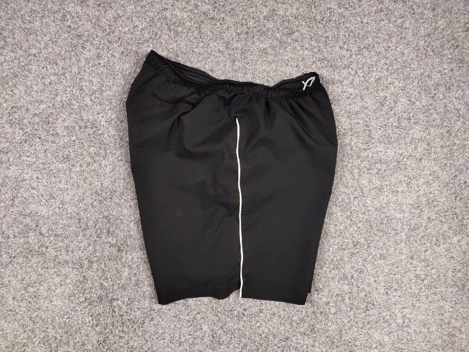 Nike Vintage Nike Shorts Black Logo swoosh casual Y2K Streetwear Size US 34 / EU 50 - 6 Thumbnail