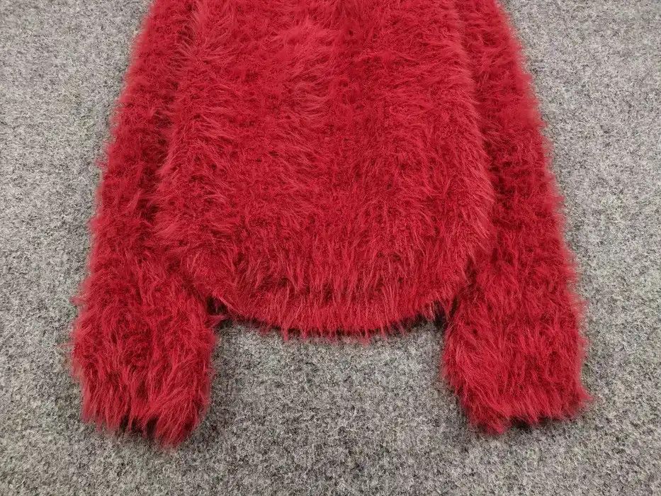 Japanese Brand Vintage Japanese Red Mohair Style Fuzzy Crewneck Sweater Size S / US 4 / IT 40 - 4 Thumbnail