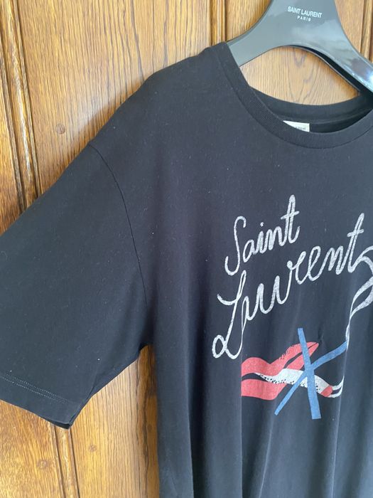 Saint laurent t shirt hotsell no smoking