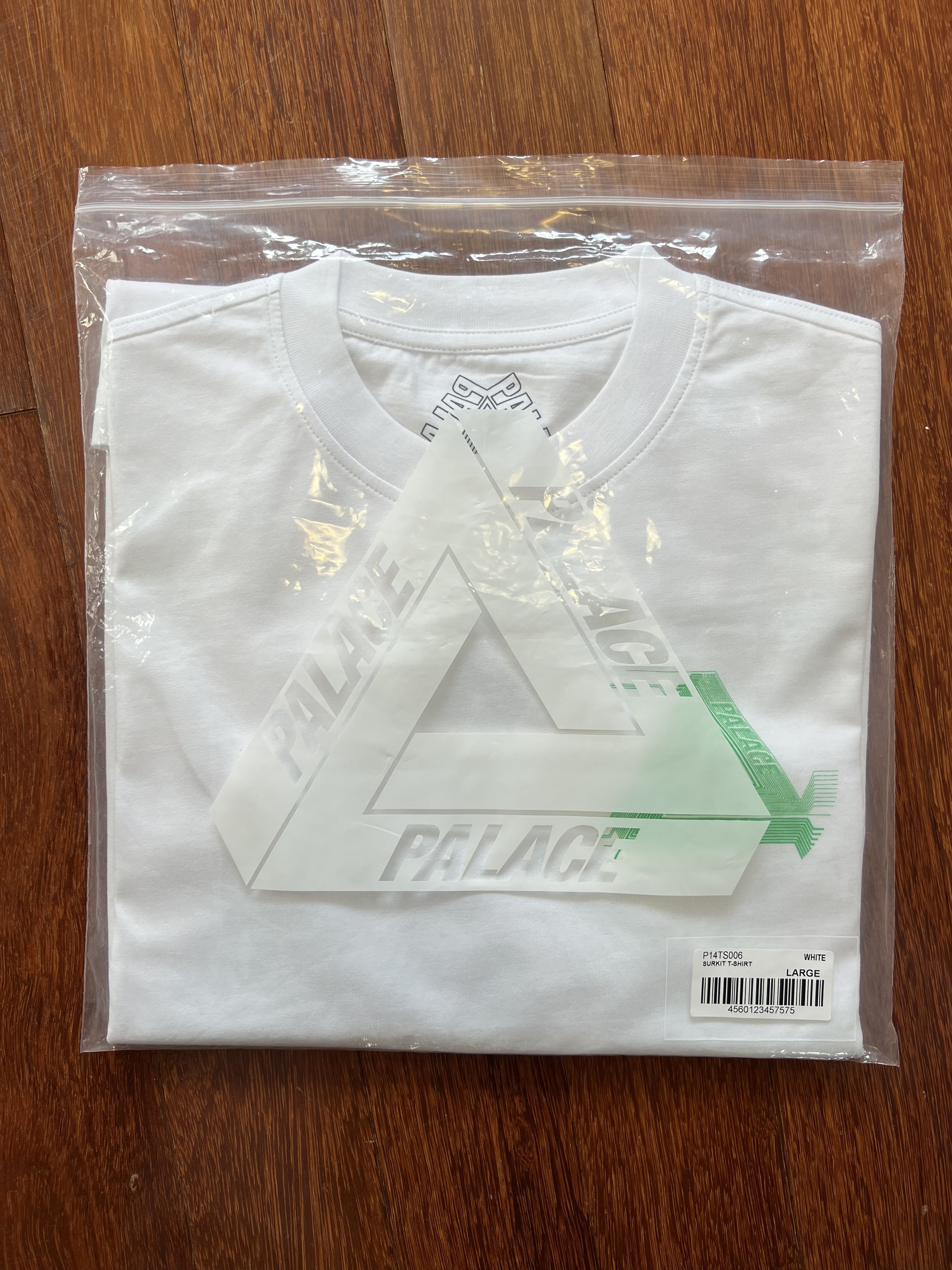 Palace 💚 2018 Palace Surkit T-Shirt White Large NEW Size US L / EU 52-54 / 3 - 3 Thumbnail