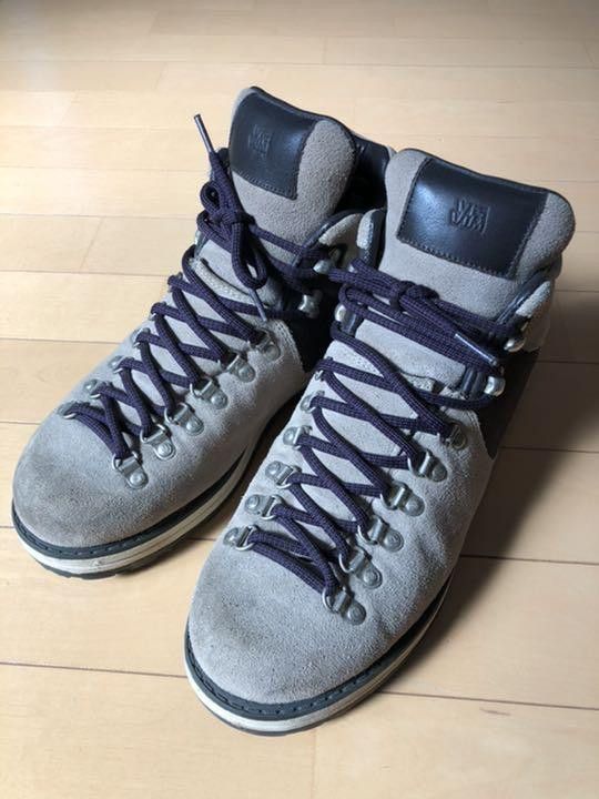 image of Visvim Suede Serra Hiker Alpine Boot in Grey, Men's (Size 9.5)
