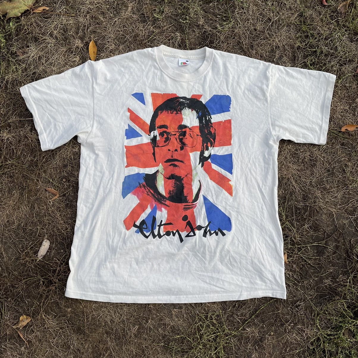Vintage Vintage Y2K Elton John Graphic Tee Streetwear Union Jack L Size US L / EU 52-54 / 3 - 1 Thumbnail