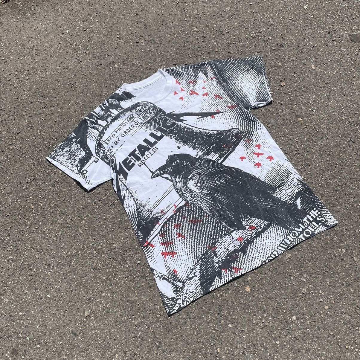 Vintage Vintage Y2K Metallica Thrashed All Over Print Band Tee M Size US M / EU 48-50 / 2 - 5 Thumbnail