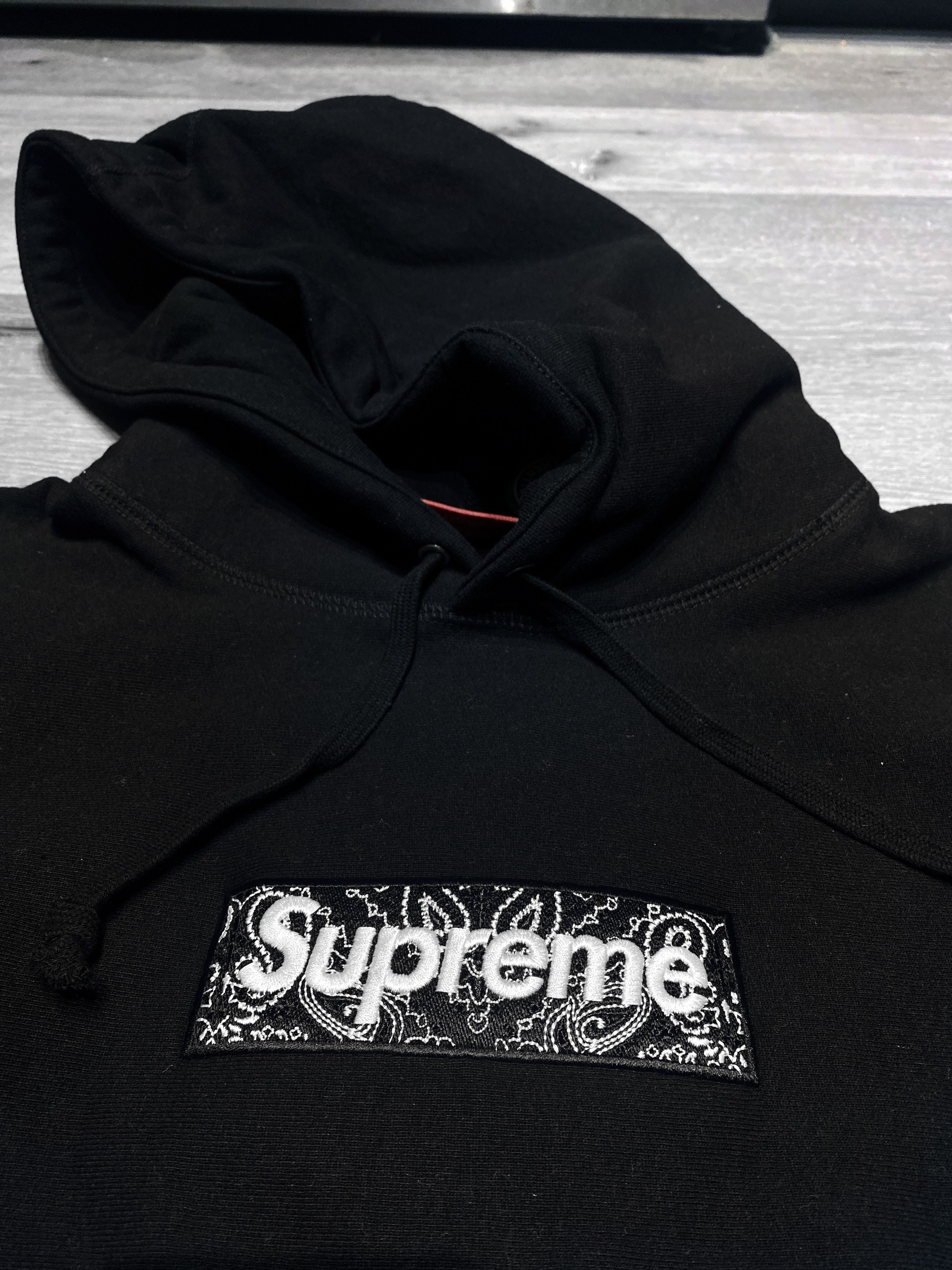 Supreme Bandana Box Logo Hooded Sweatshirt FW19