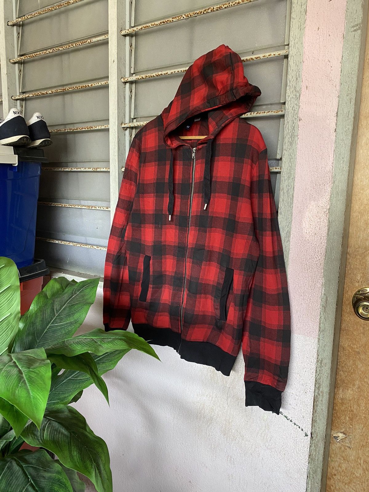 image of Beauty Beast x H&m Divided By H&m Red Tartan Hoodies, Men's (Size Medium)