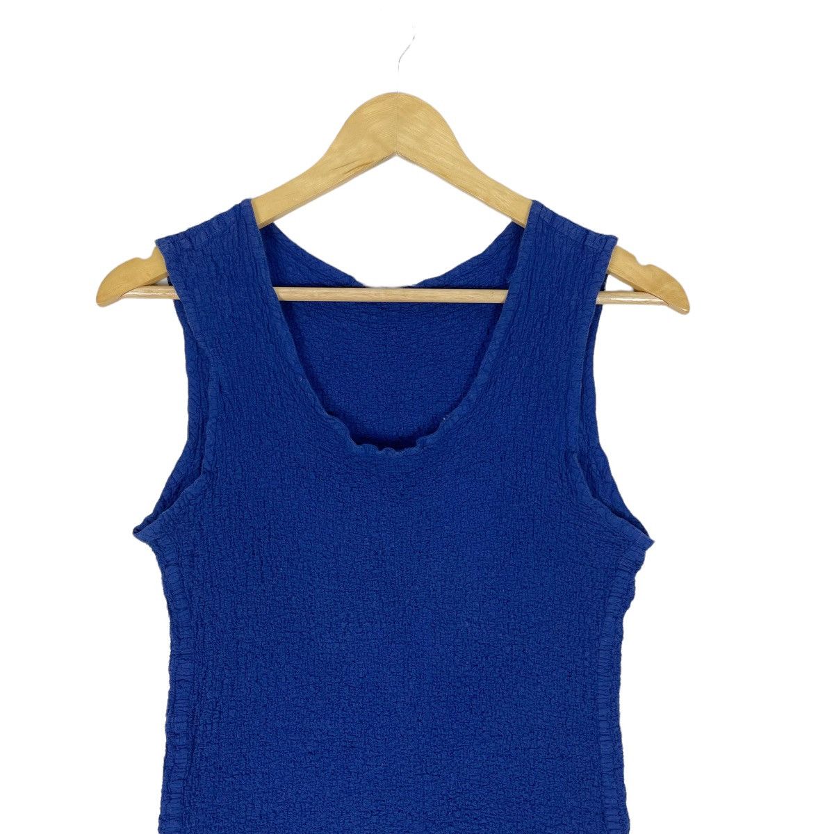 Pleats Please Issey Miyake ☀️ISSEY MIYAKE ME PLEATS TANK TOP SLEEVELESS Size S / US 4 / IT 40 - 2 Thumbnail