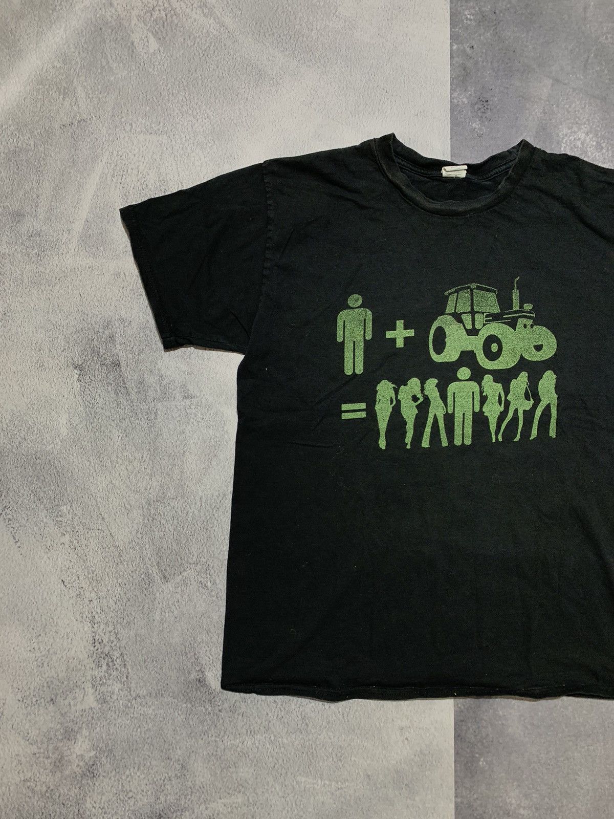 Vintage Vintage Y2K Humor t-shirt streetwear big logo size XL Size US XL / EU 56 / 4 - 2 Thumbnail