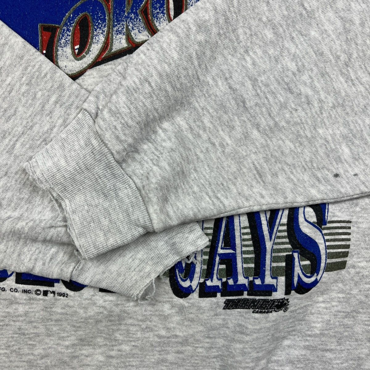 MLB Vintage 1992 Toronto Blue Jays Sweatshirt Thrashed Baseball Size US L / EU 52-54 / 3 - 5 Thumbnail
