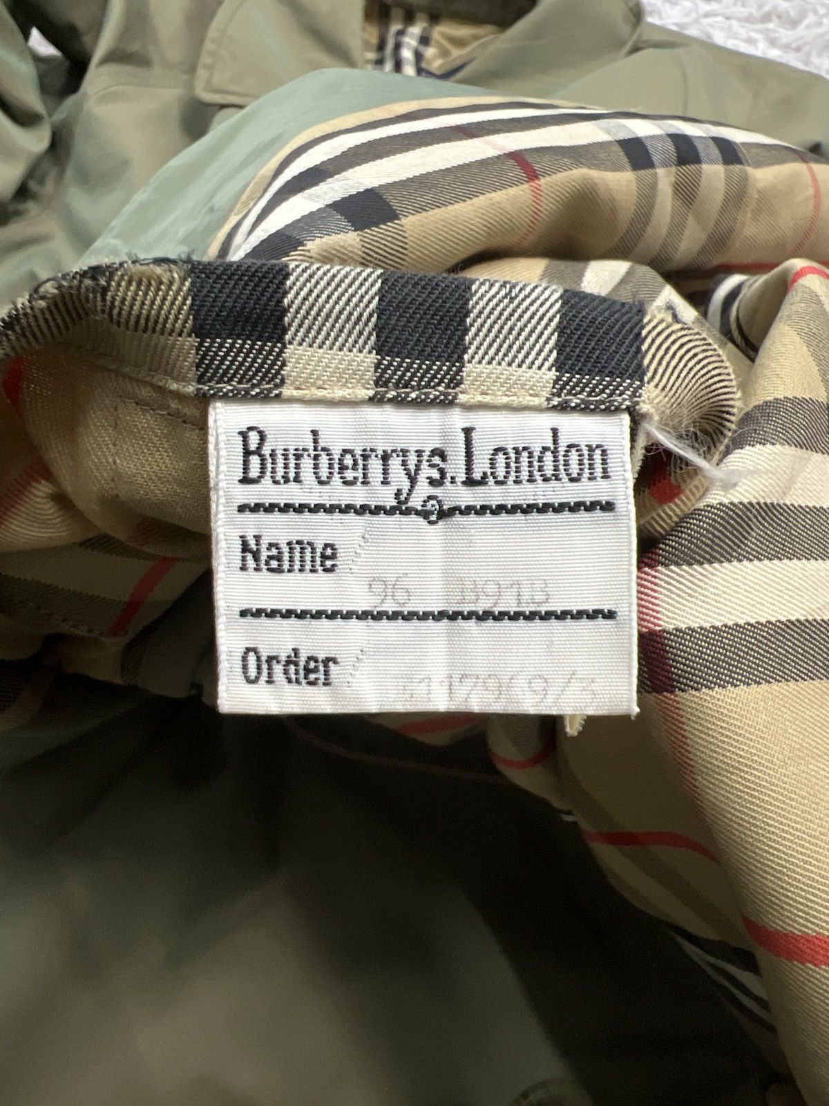 Burberry BURBERRYS LONDON SPECIAL MADE FOR MARUZEN TOKYO TRENCHCOAT Size US M / EU 48-50 / 2 - 13 Thumbnail