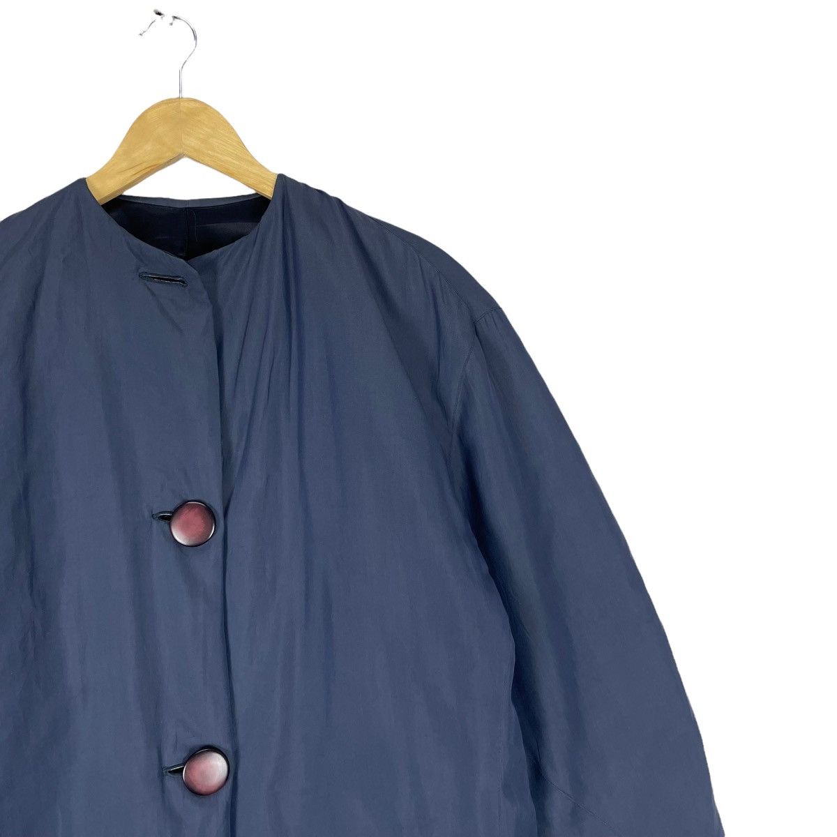 Giorgio Armani ⚡️GIORGIO ARMANI BUTTON LIGHT WOMEN JACKET Size ONE SIZE - 3 Thumbnail