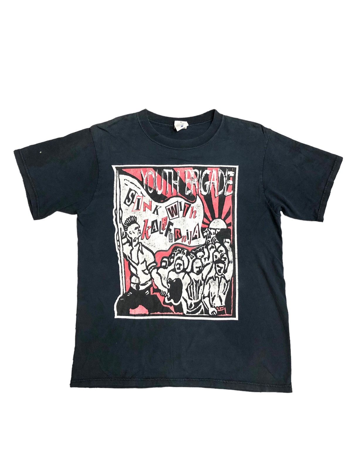 Band Tees FADED VINTAGE YOUTH BRIGADE PUNK BAND T Size US M / EU 48-50 / 2 - 1 Thumbnail