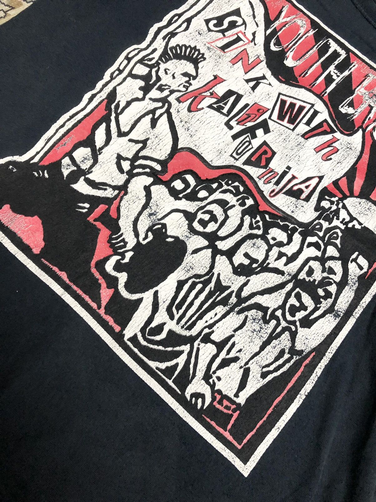 Band Tees FADED VINTAGE YOUTH BRIGADE PUNK BAND T Size US M / EU 48-50 / 2 - 8 Thumbnail