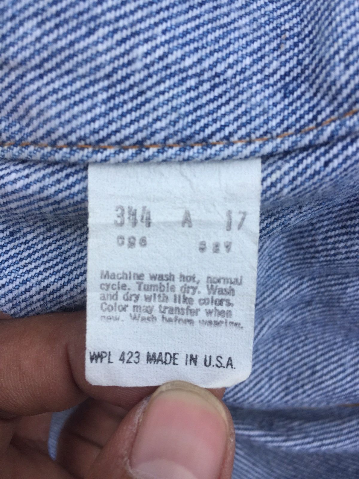 Levi's × Vintage 🔥offer🔥Vintage 90s Levis Trucker Denim Jacket Made USA Size US S / EU 44-46 / 1 - 4 Thumbnail
