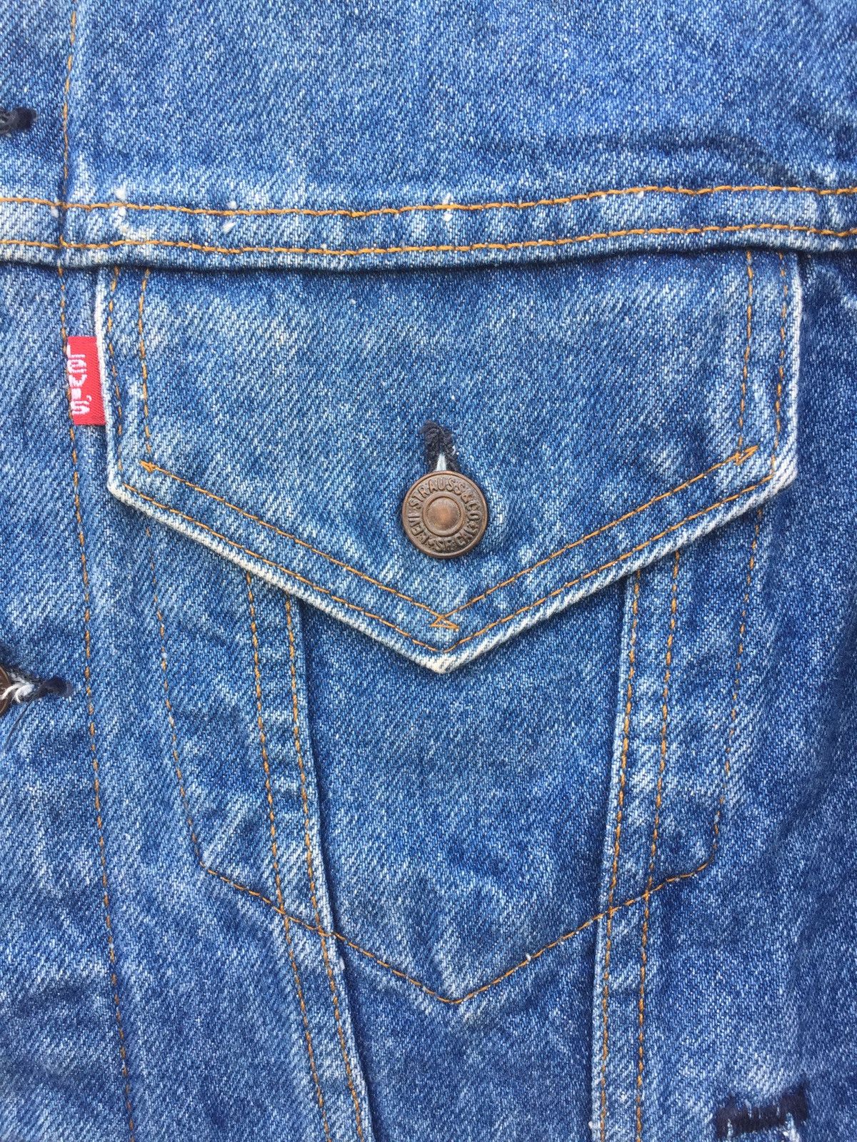 Levi's × Vintage 🔥offer🔥Vintage 90s Levis Trucker Denim Jacket Made USA Size US S / EU 44-46 / 1 - 2 Thumbnail