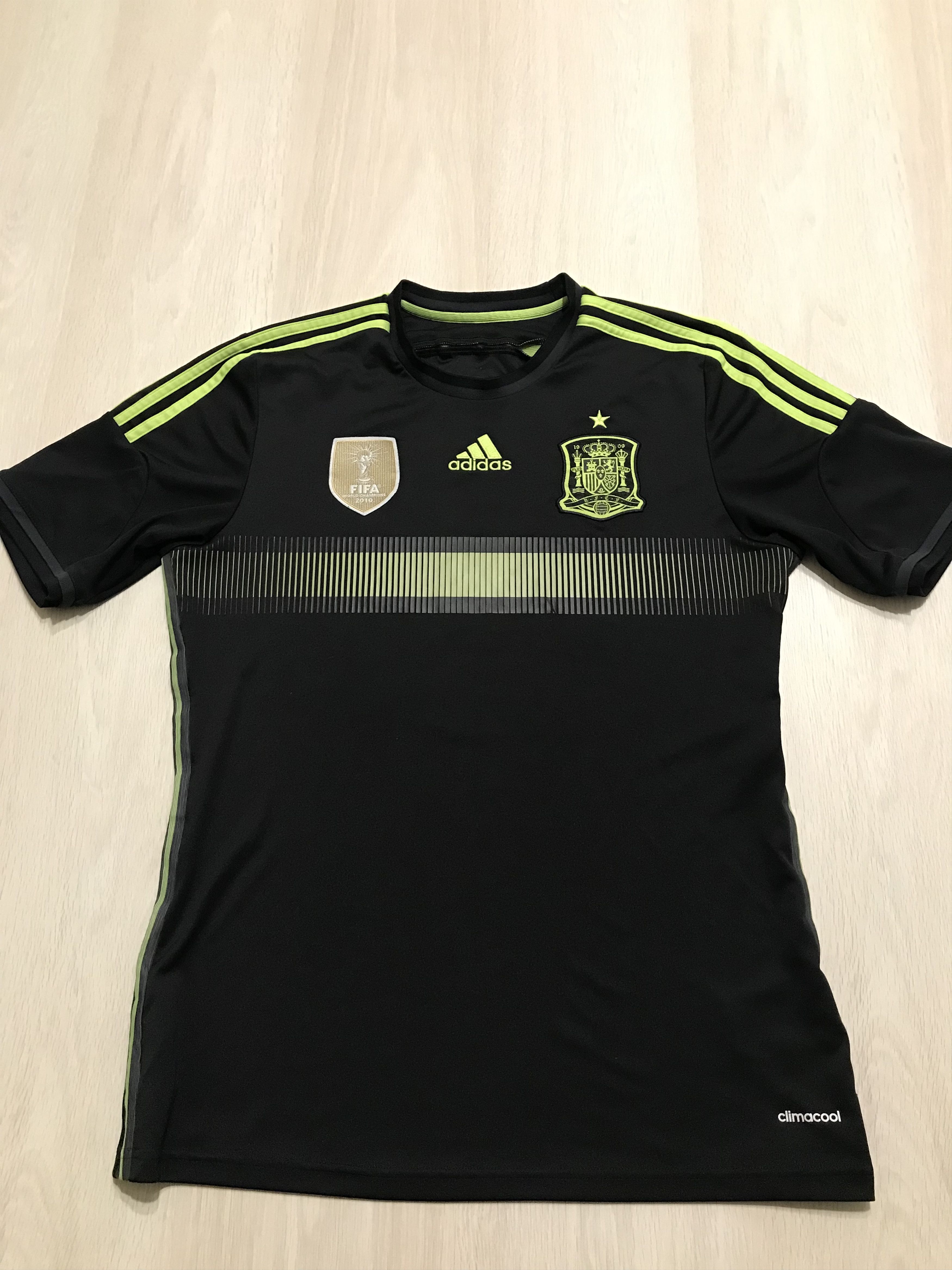 Adidas Adidas National Team Spain soccer jersey | Grailed