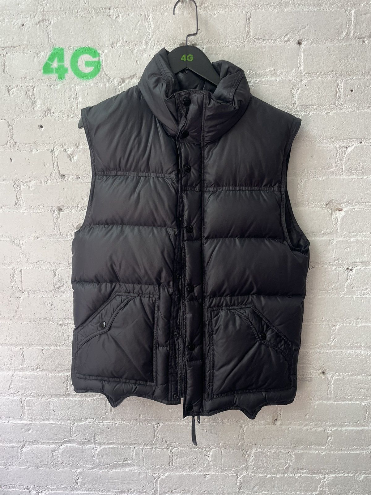 Dior × Hedi Slimane Dior homme Hedi puffer vest Size US M / EU 48-50 / 2 - 1 Thumbnail