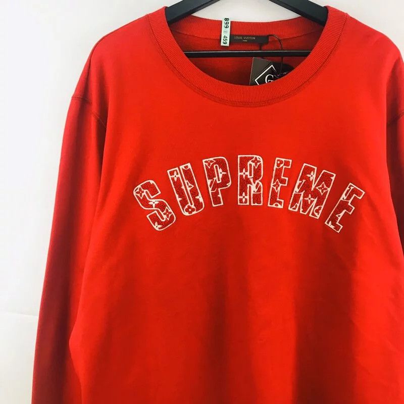 Louis Vuitton × Supreme 5L Louis Vuitton x Supreme Arc Logo Sweater Size US XXL / EU 58 / 5 - 6 Thumbnail