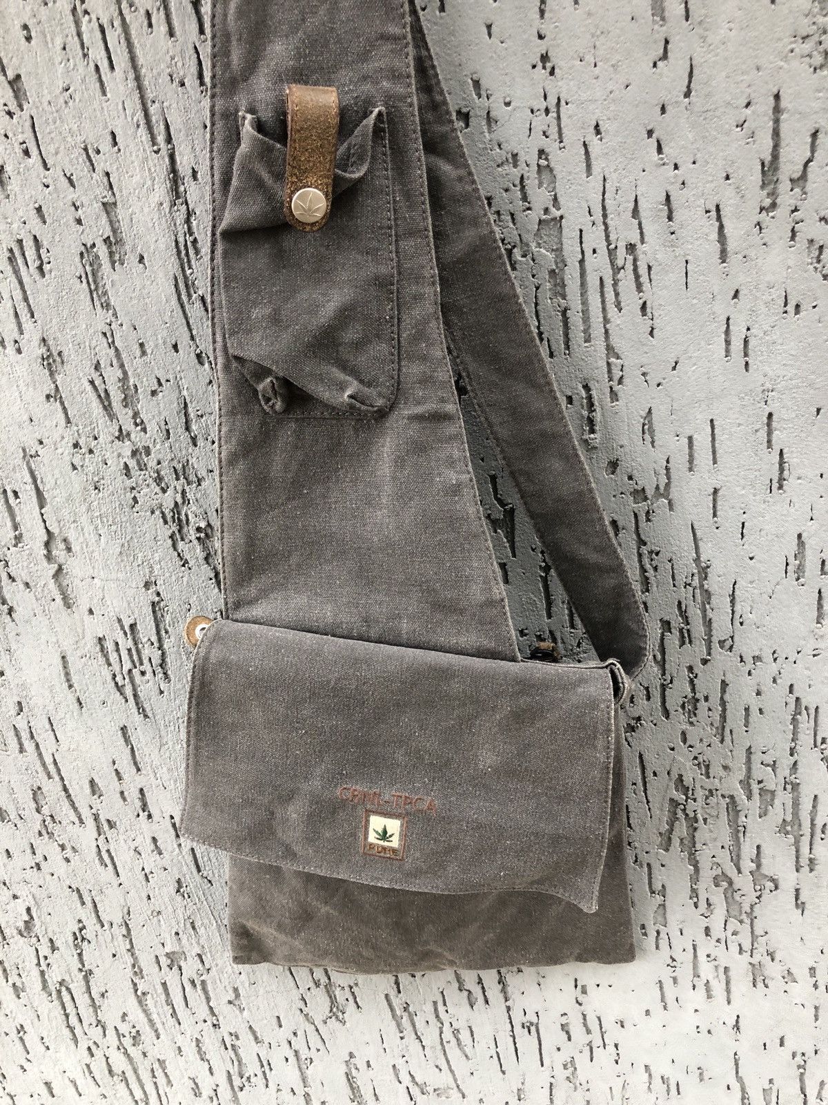 Vintage Vintage Weed Canvas Cross Body Bag Size ONE SIZE - 6 Thumbnail