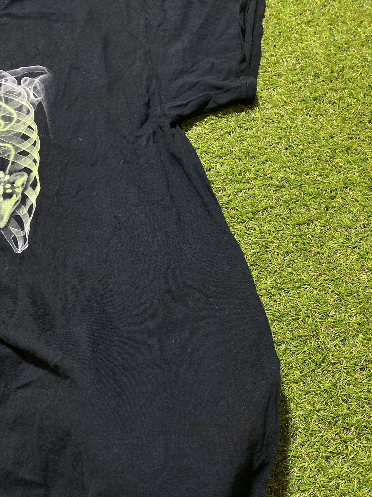 Vintage Vintage Y2k Skeleton Humor tee streetwear style size L Size US L / EU 52-54 / 3 - 4 Thumbnail