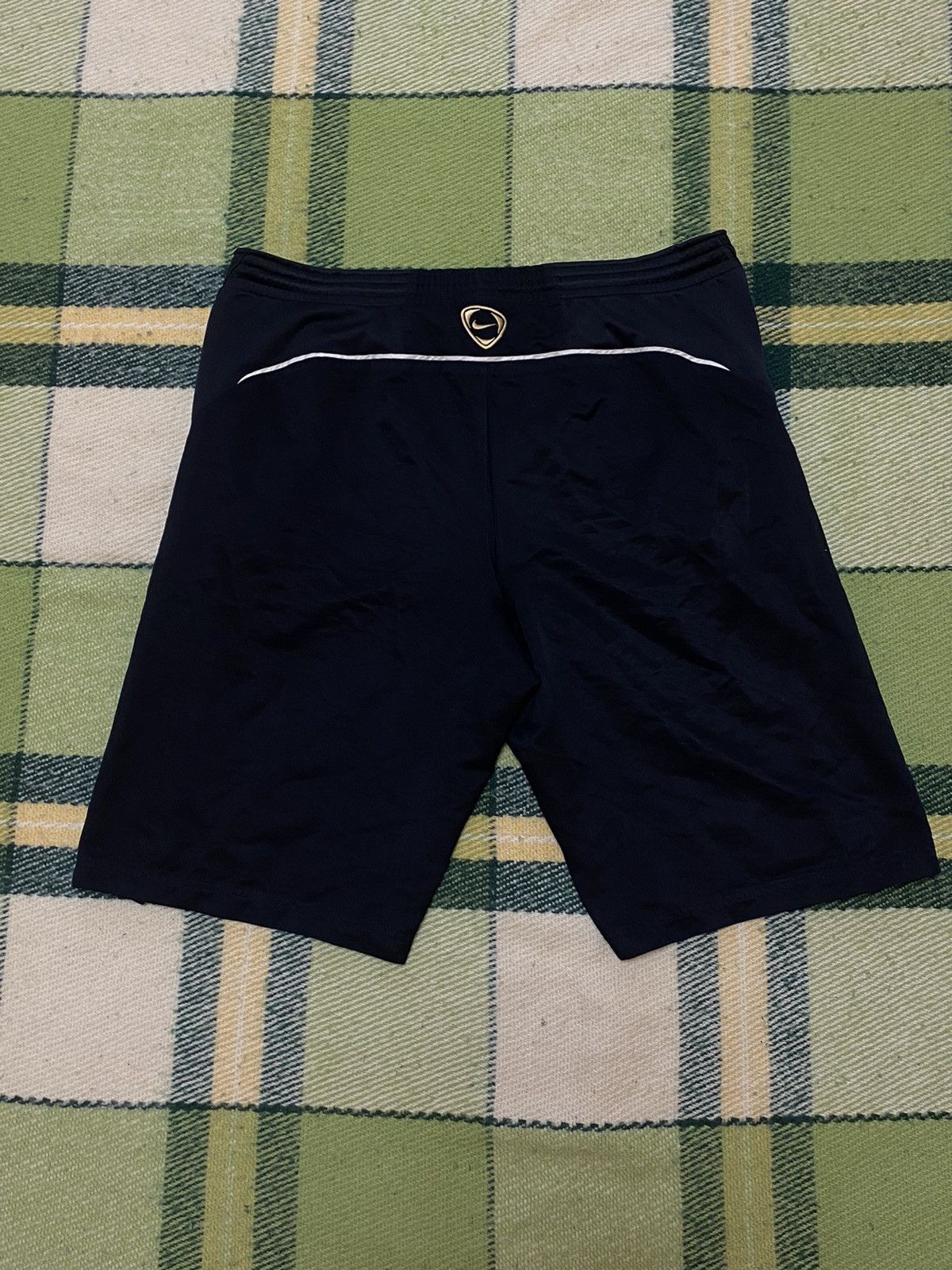 Nike Vintage Nike shorts streetwear swoosh casual y2k size M Size US 32 / EU 48 - 3 Thumbnail